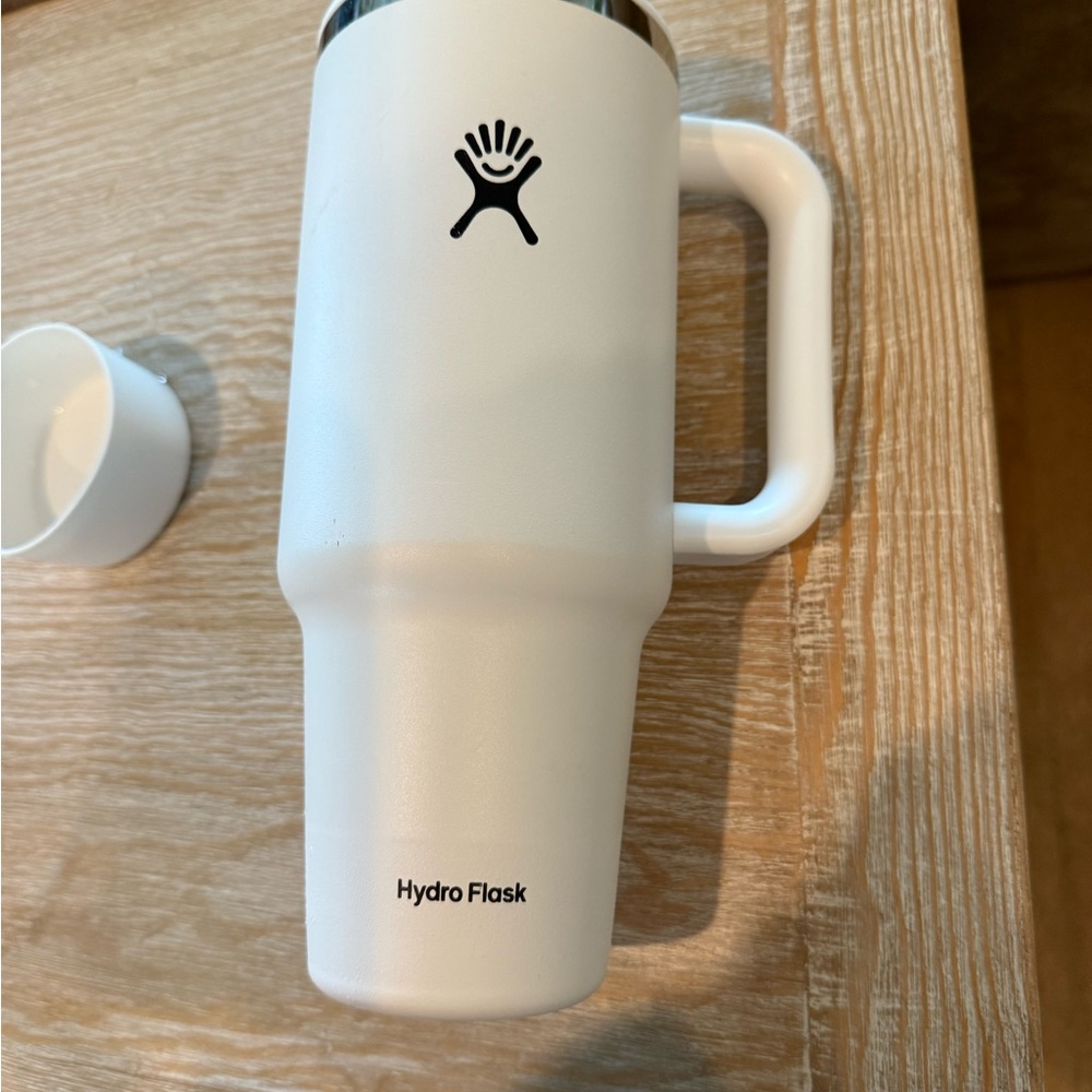 40oz Hydro Flask White All Around Tumbler